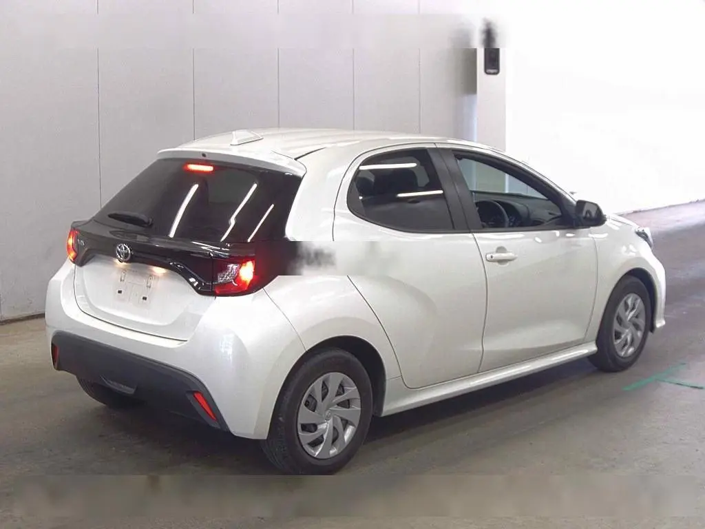 TOYOTA YARIS X 2022