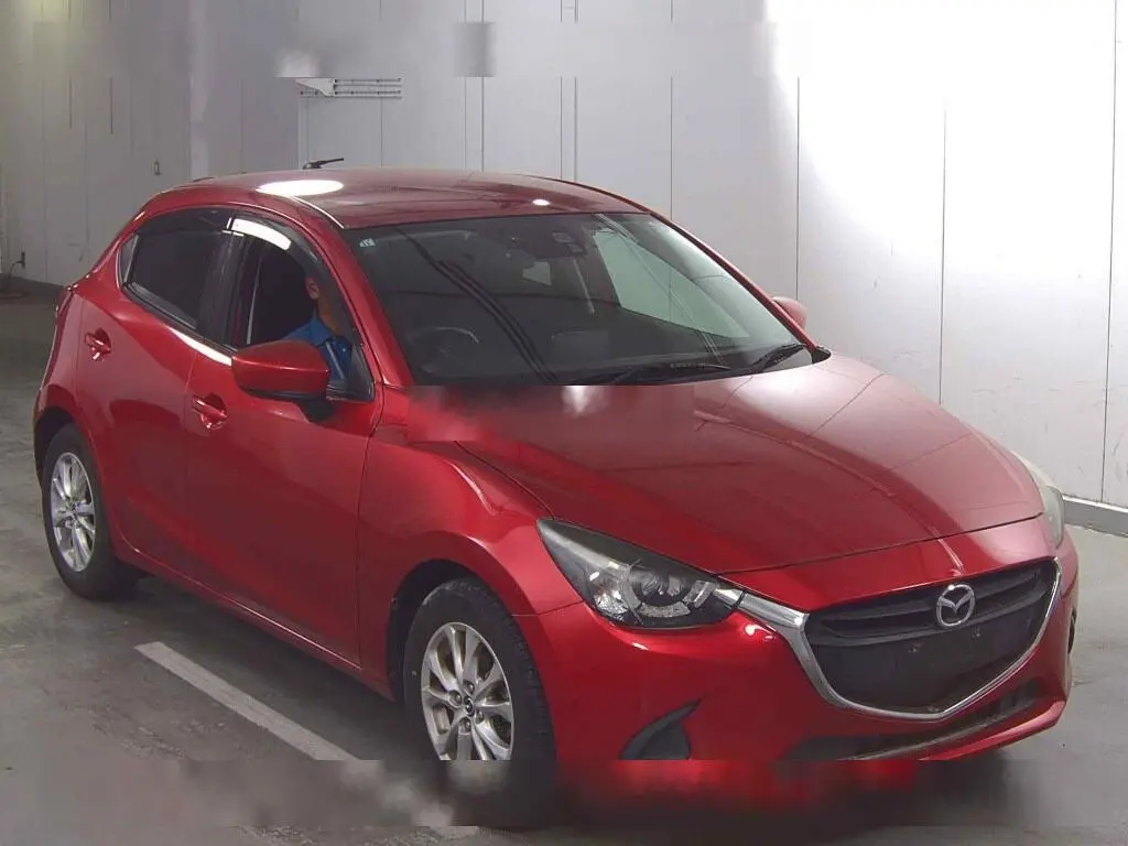 MAZDA DEMIO 13S 2015