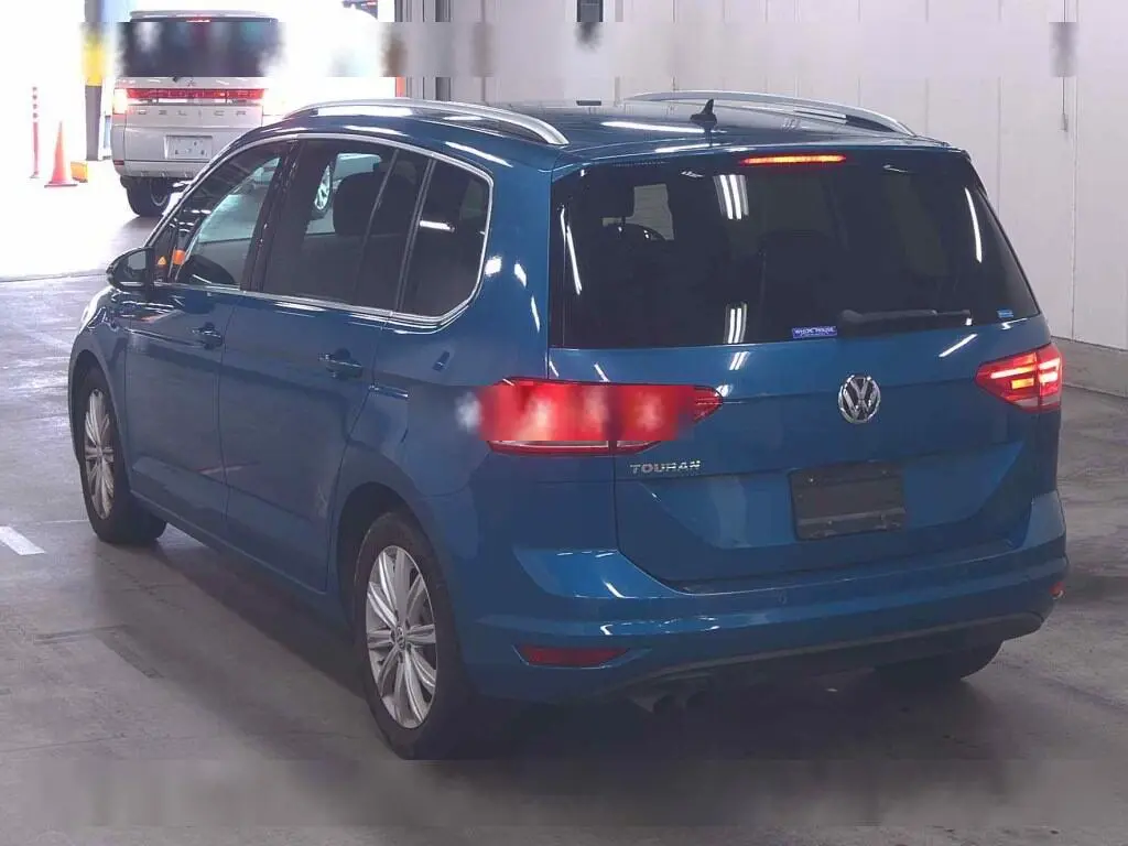 VOLKSWAGEN GOLF TOURAN TSI HIGH LINE 2018