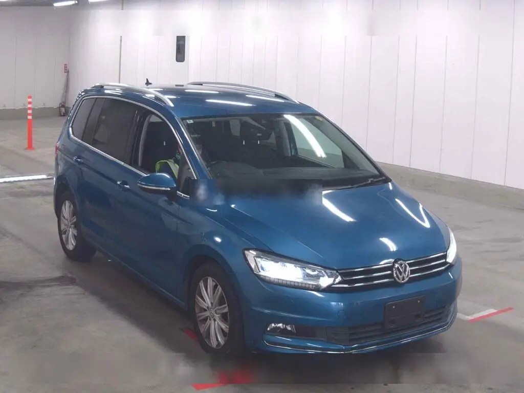 VOLKSWAGEN GOLF TOURAN TSI HIGH LINE 2018