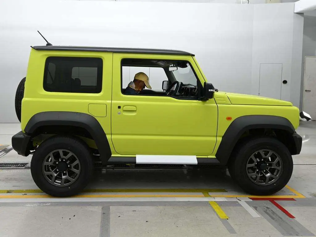 SUZUKI JIMNY SIERRA JC 2026