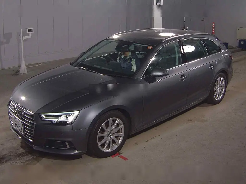 AUDI A4 AVANTE 1.4TFSI SPORT 2018