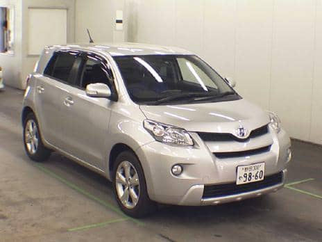 TOYOTA IST 150G 2012