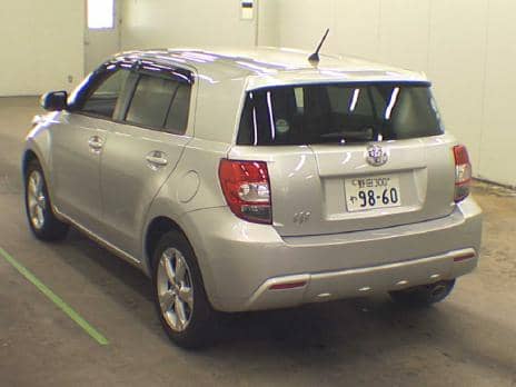 TOYOTA IST 150G 2012