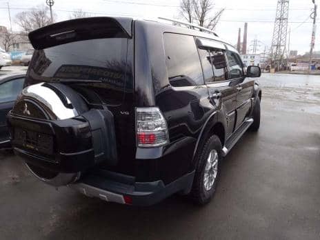 MITSUBISHI PAJERO 2009