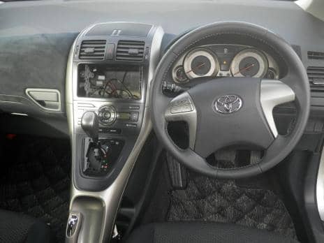 TOYOTA BLADE 2.4 G version L 2009