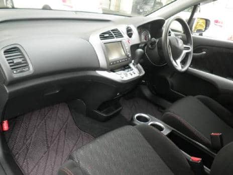 HONDA STREAM ZS HDD NAVIGATION PACKAGE 2009