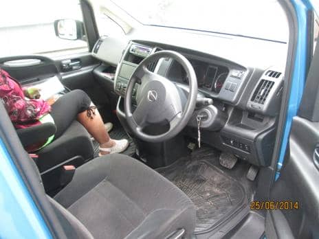 NISSAN SERENA 20S 2010