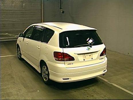 TOYOTA IPSUM  240i type S 2001