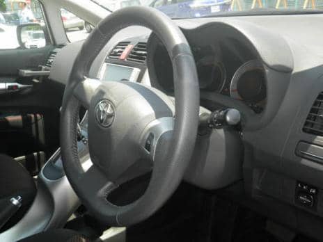 TOYOTA AURIS 180G S PACKAGE 2010