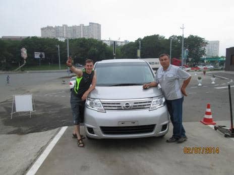 NISSAN SERENA 20S V SELECTION 2009