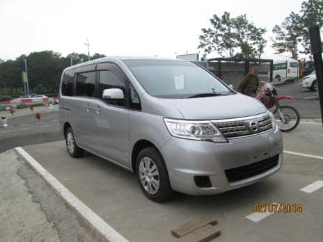 NISSAN SERENA 20S V SELECTION 2009