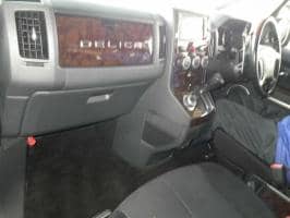 MITSUBISHI DELICA D:5 CHAMONIX