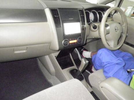 NISSAN TIIDA LATIO 15M 2010