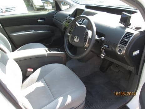 TOYOTA PRIUS EX 2010