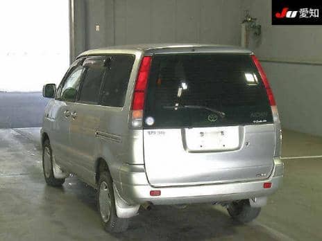 TOYOTA TOWN ACE NOAH 2001