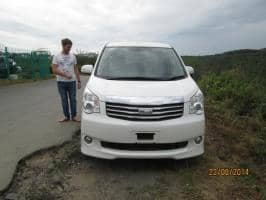 TOYOTA NOAH YY 2010