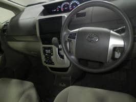 TOYOTA NOAH 4WD X L SELECTION 2010