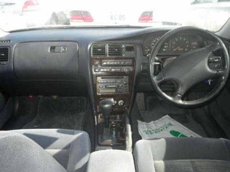 TOYOTA MARK II TOURERV 1993