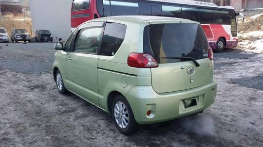 TOYOTA PORTE 130I C PACK HID SELECTION 2011
