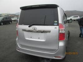 TOYOTA NOAH 4WD SG edition 2009