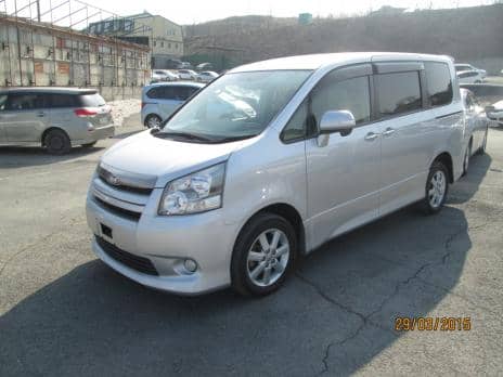 TOYOTA NOAH 4WD SG edition 2009