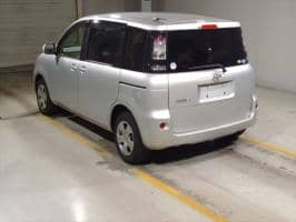 TOYOTA SIENTA X 2012