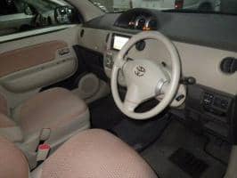 TOYOTA SIENTA X 2012