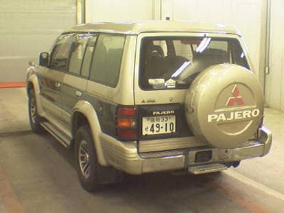 MITSUBISHI PAJERO EXCEED 1992