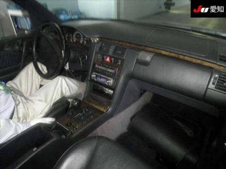 MERCEDES-BENZ E CLASS 1996