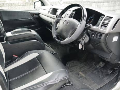 TOYOTA HIACE VAN SUPERGL 4WD 2011