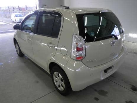 TOYOTA PASSO HANA 2013