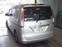 NISSAN SERENA 20G 2011