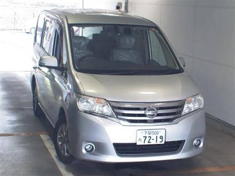 NISSAN SERENA 20G 2011
