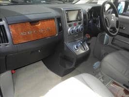 MITSUBISHI DELICA D:5 4WD G PREMIUM P LEATHER SEAT 2013