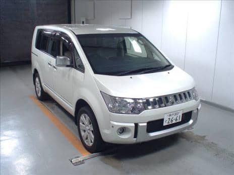 MITSUBISHI DELICA D:5 4WD G PREMIUM P LEATHER SEAT 2013