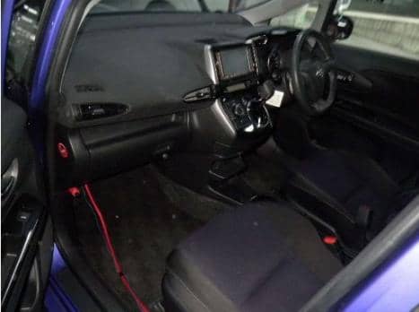 TOYOTA WISH 1.8S 4WD 2014