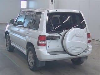 MITSUBISHI PAJERO IO 2000