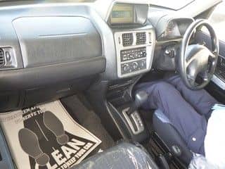 MITSUBISHI PAJERO IO 2000