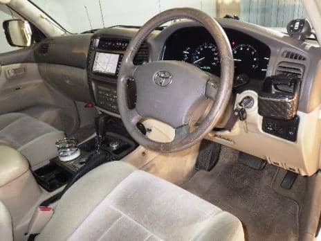 TOYOTA LAND CRUISER 4WD VX 2004