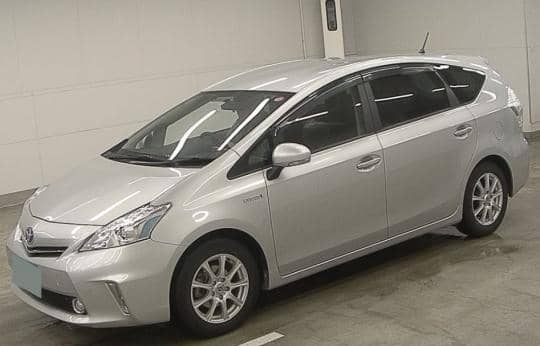 TOYOTA PRIUS ALPHA S TUNE BLACK 2014
