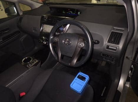 TOYOTA PRIUS ALPHA S TUNE BLACK 2014