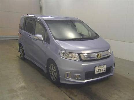 HONDA FREED SPIKE HYBRID JUST SELECTION 2013