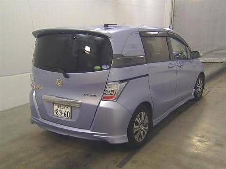 HONDA FREED SPIKE HYBRID JUST SELECTION 2013