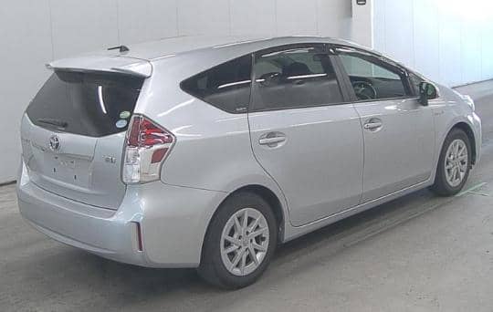 TOYOTA PRIUS ALPHA G 2015