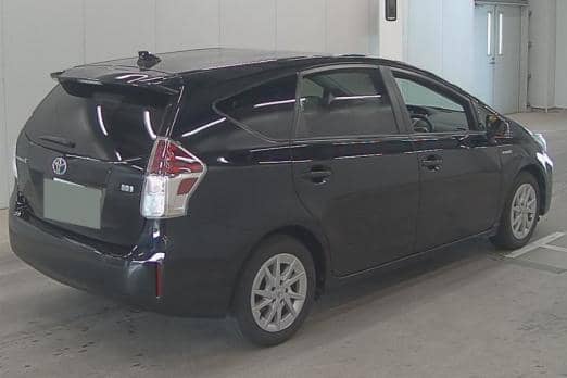 TOYOTA PRIUS ALPHA S 2015