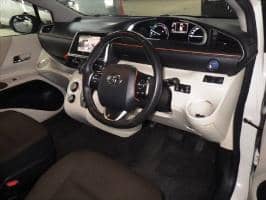 TOYOTA SIENTA HYBRID G 7 PERSON 2015