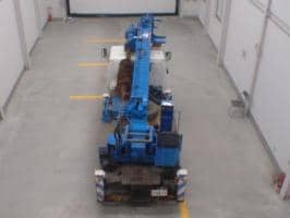 ISUZU ELF BORING CAR 1998