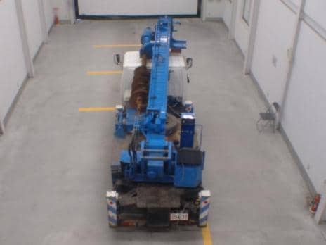 ISUZU ELF BORING CAR 1998