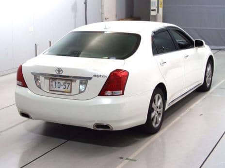 TOYOTA CROWN MAJESTA C TYPE 2011